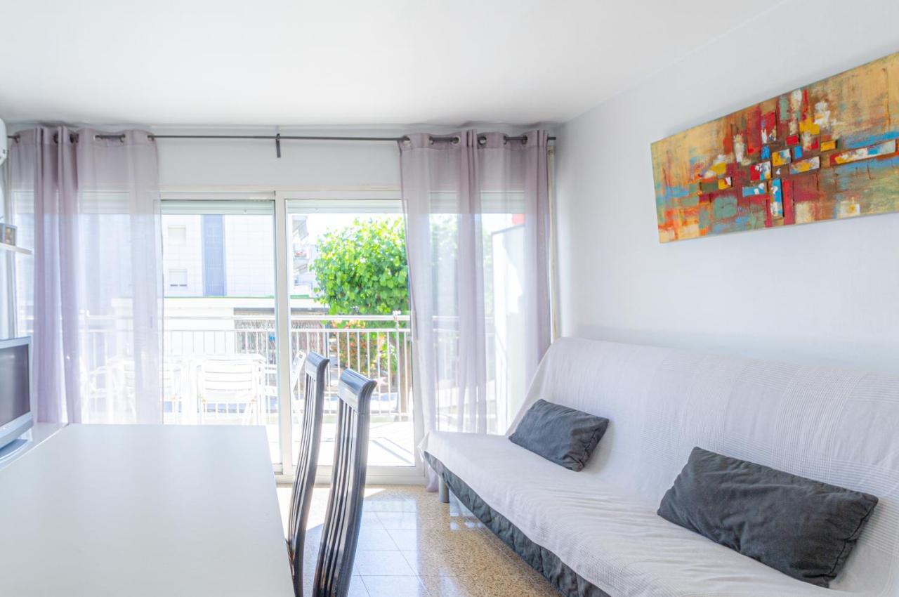 Residencial Costamar Next Bcn, 50M Beach With Swimming Pool 滨海卡夫雷拉 外观 照片
