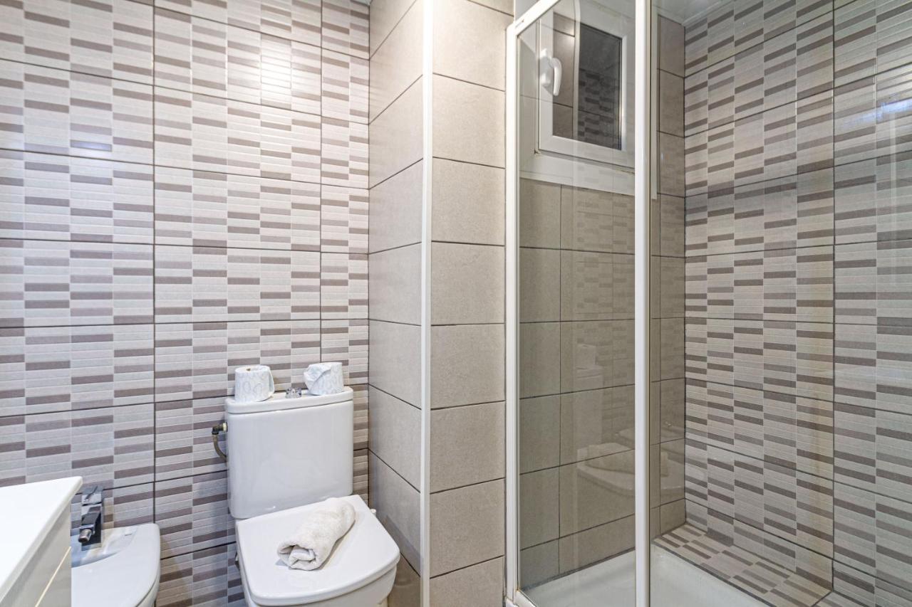 Residencial Costamar Next Bcn, 50M Beach With Swimming Pool 滨海卡夫雷拉 外观 照片